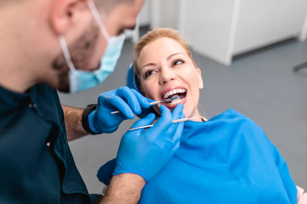 Best Tooth Extraction  in Fort Myers Shores, FL