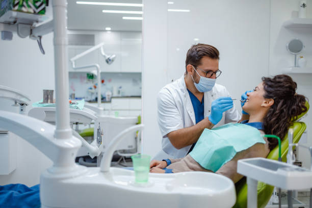Best Wisdom Tooth Removal  in Fort Myers Shores, FL